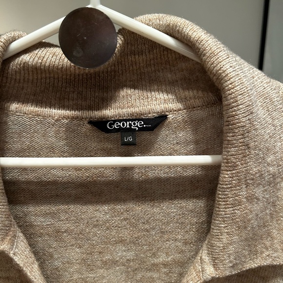 V neck Johnny collar tunic sweater - Picture 2 of 4